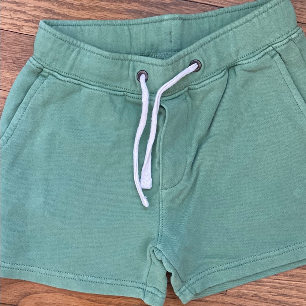 Green pull on j crew sweat shorts size 4-5 EUC